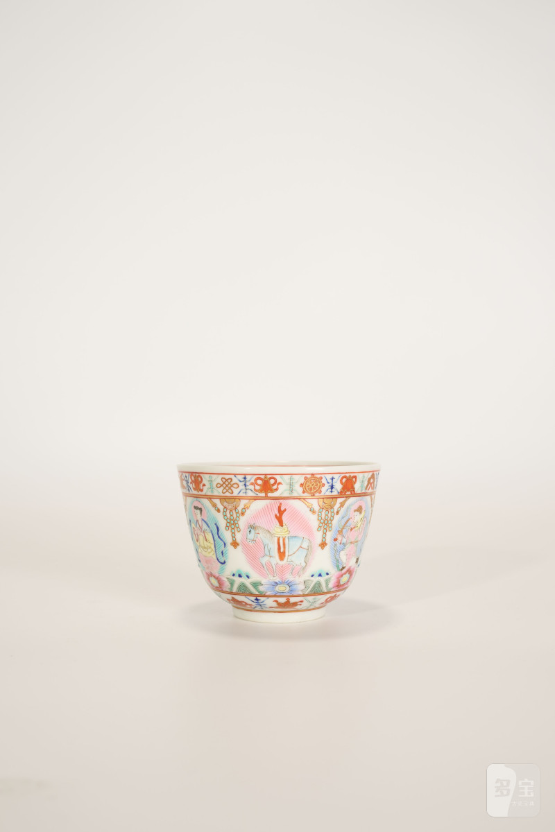 Lot845 清道光 粉彩八宝莲纹杯 - 图6